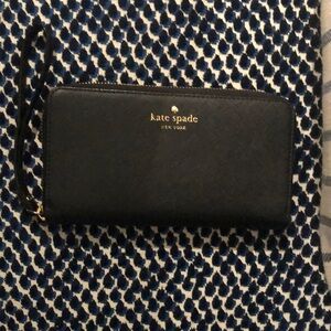 Kate Spade Zip Around Wallet